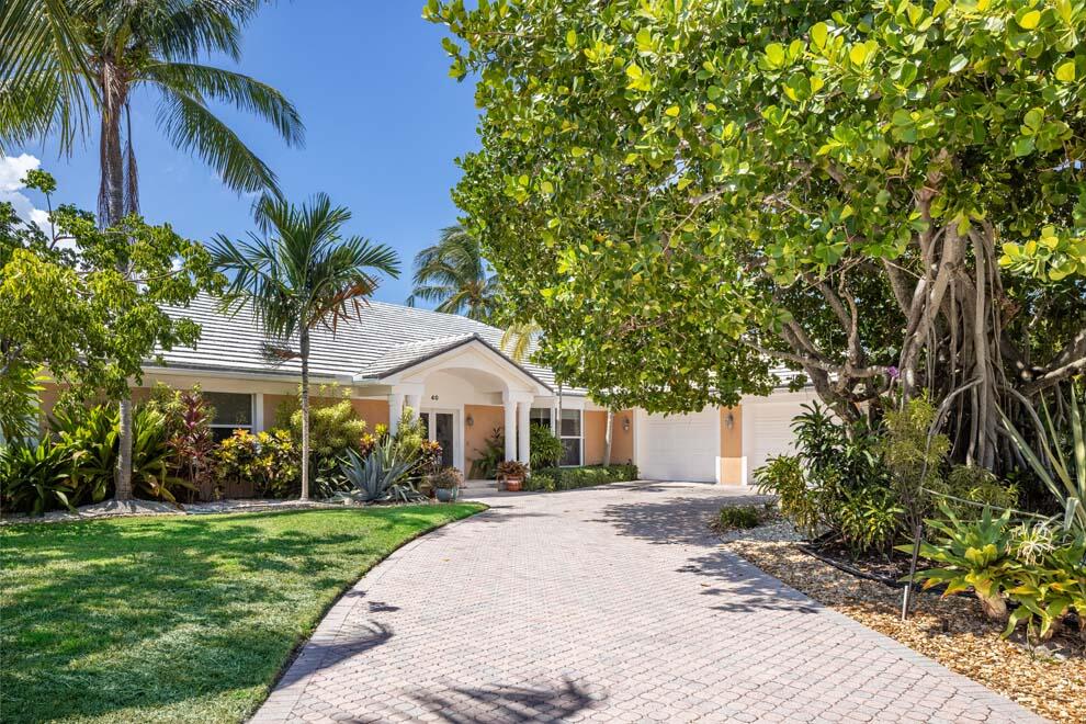 POINT MANALAPAN - Residential