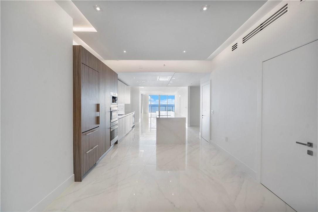 Auberge Beach Residences - Residential