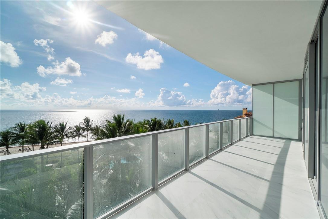 Auberge Beach Residences - Residential
