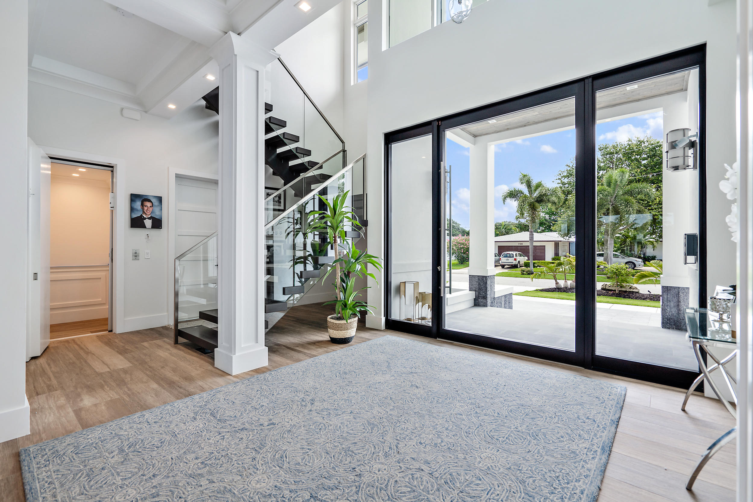NORTH PALM BEACH VILLAGE OF 6 - Residential