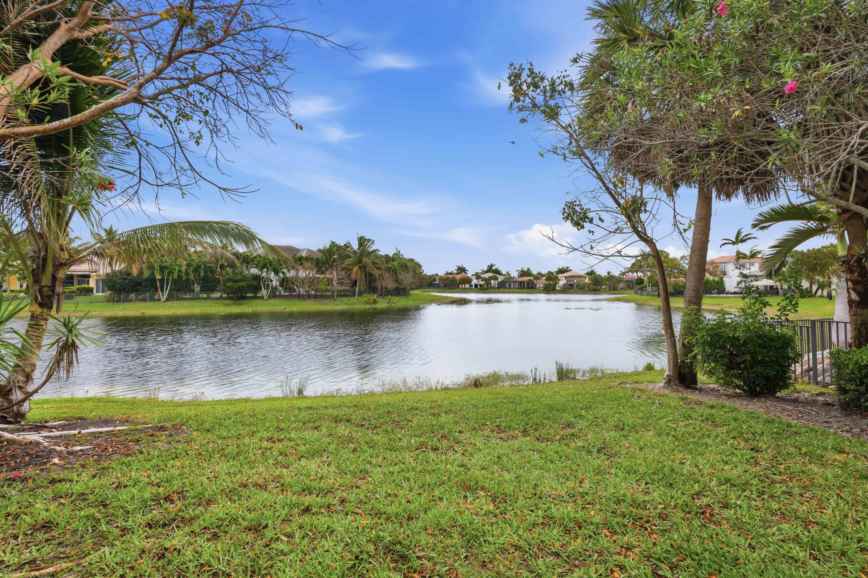 HERON BAY CENTRAL - Residential Lease