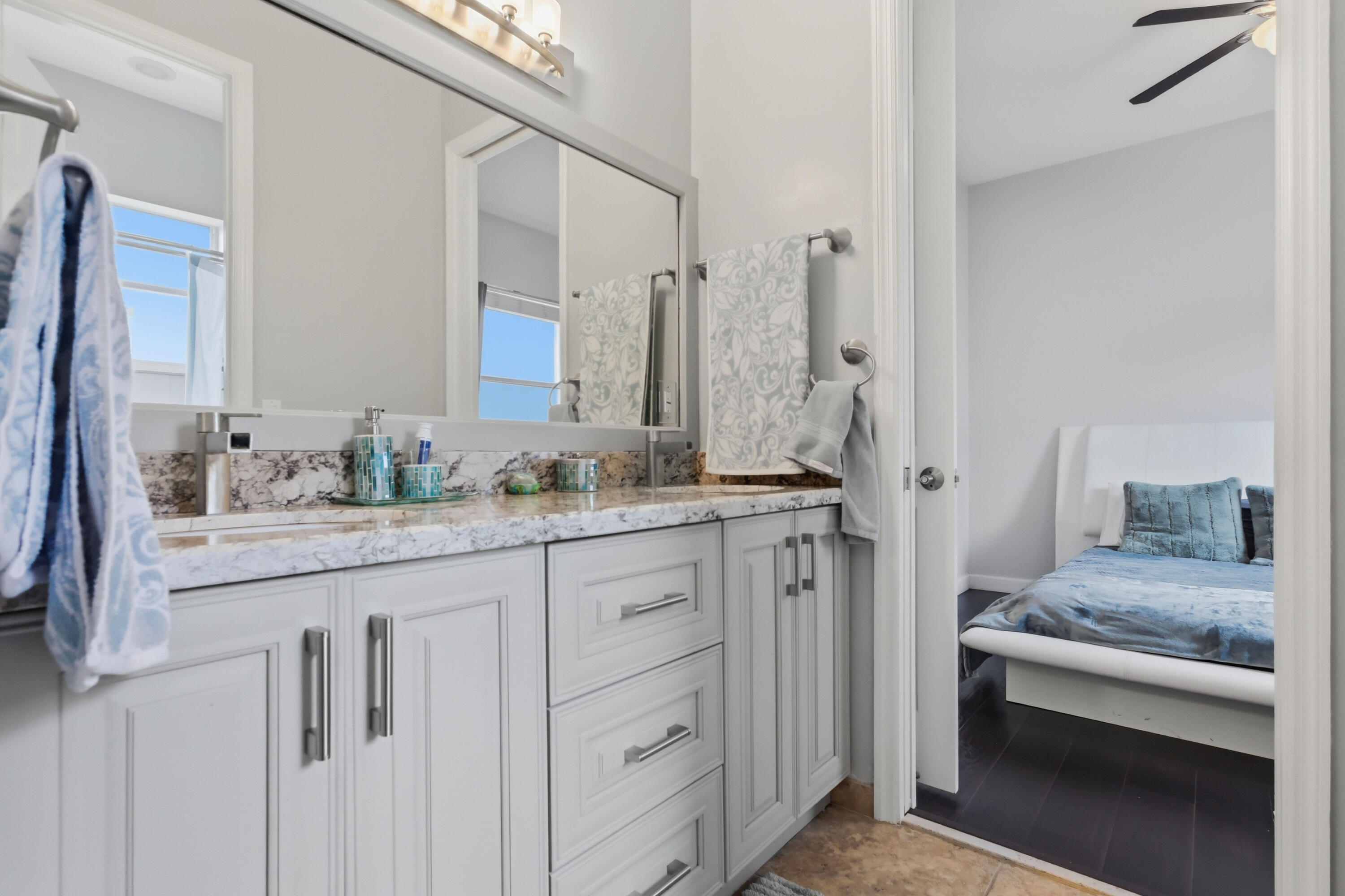HERON BAY CENTRAL - Residential Lease