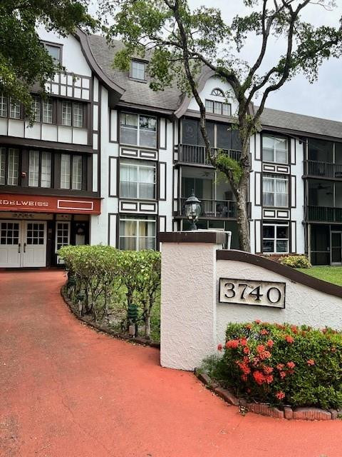 INTERNATIONAL VILLAGE AT - Residential Lease