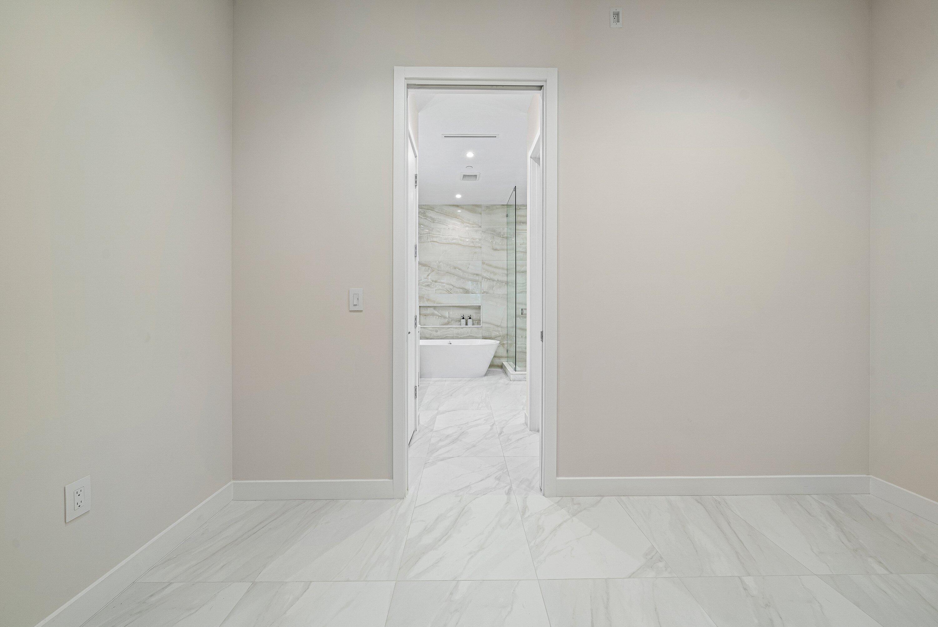 ALINA 220 BOCA RATON CONDO - Residential