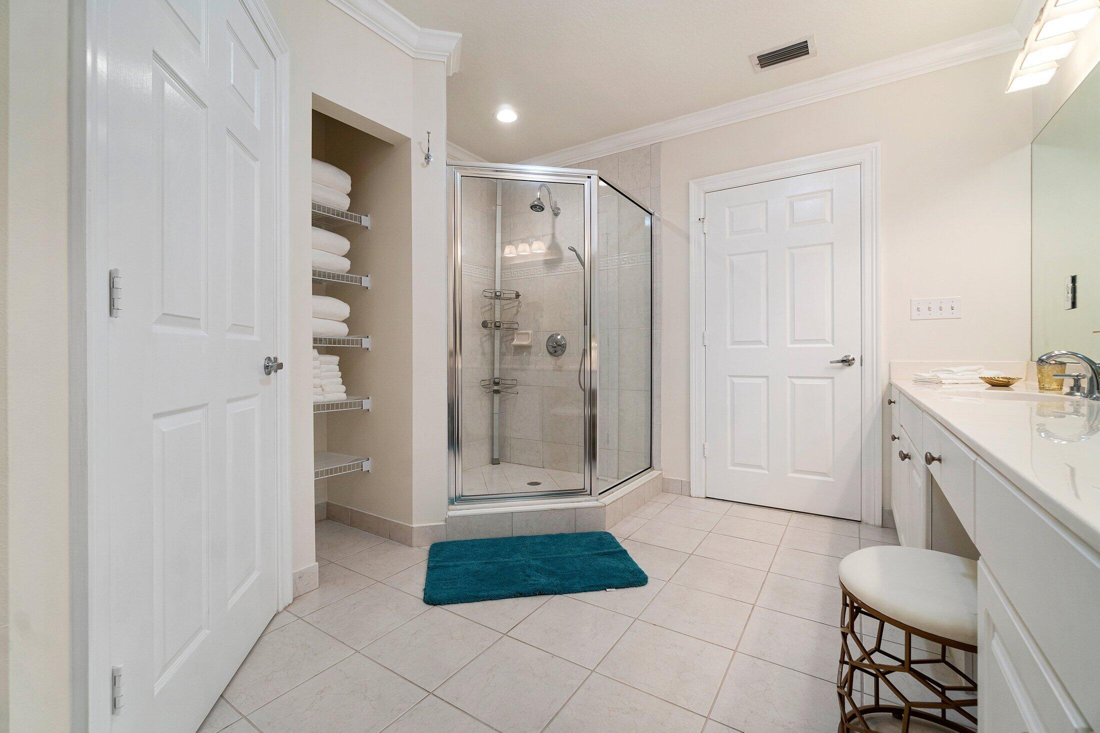 JUNO OCEAN KEY CONDO - Residential Lease