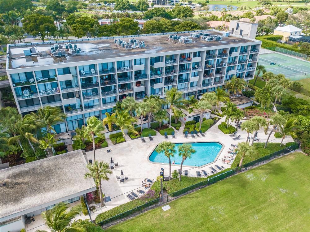 LAKESHORE CLUB CONDO - Residential Lease