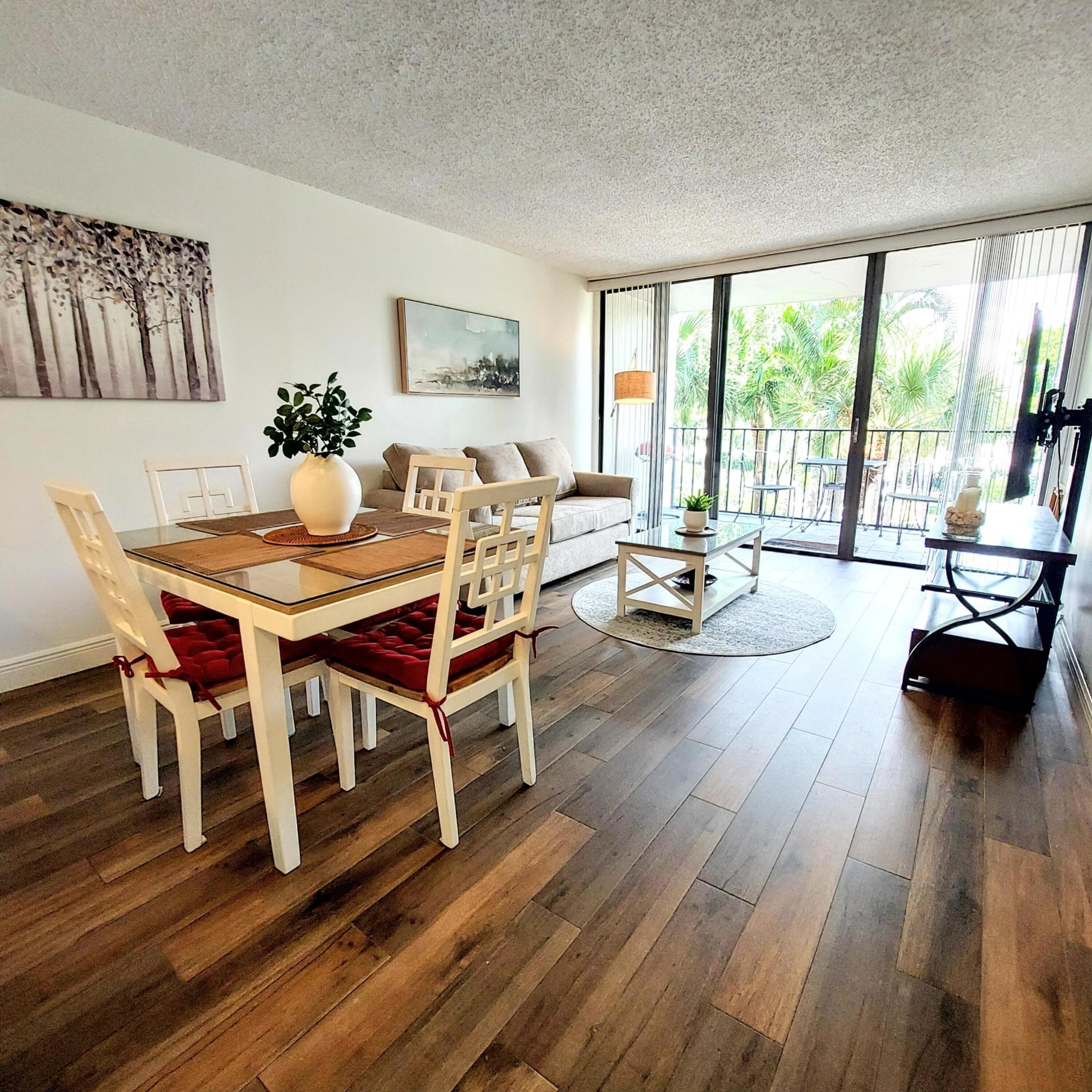 LAKESHORE CLUB CONDO - Residential Lease
