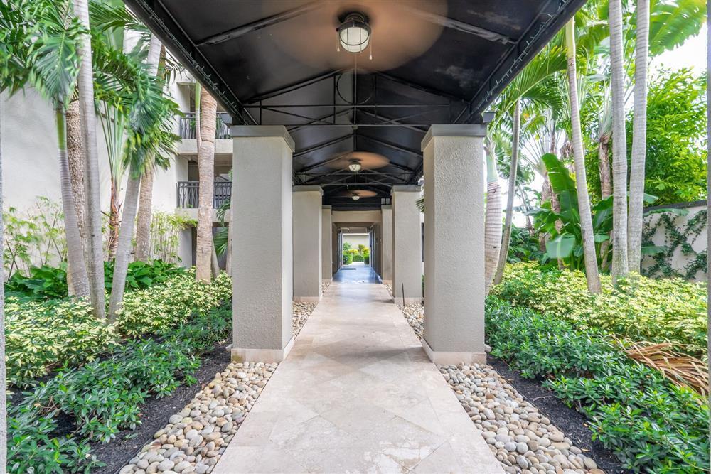 LAKESHORE CLUB CONDO - Residential Lease
