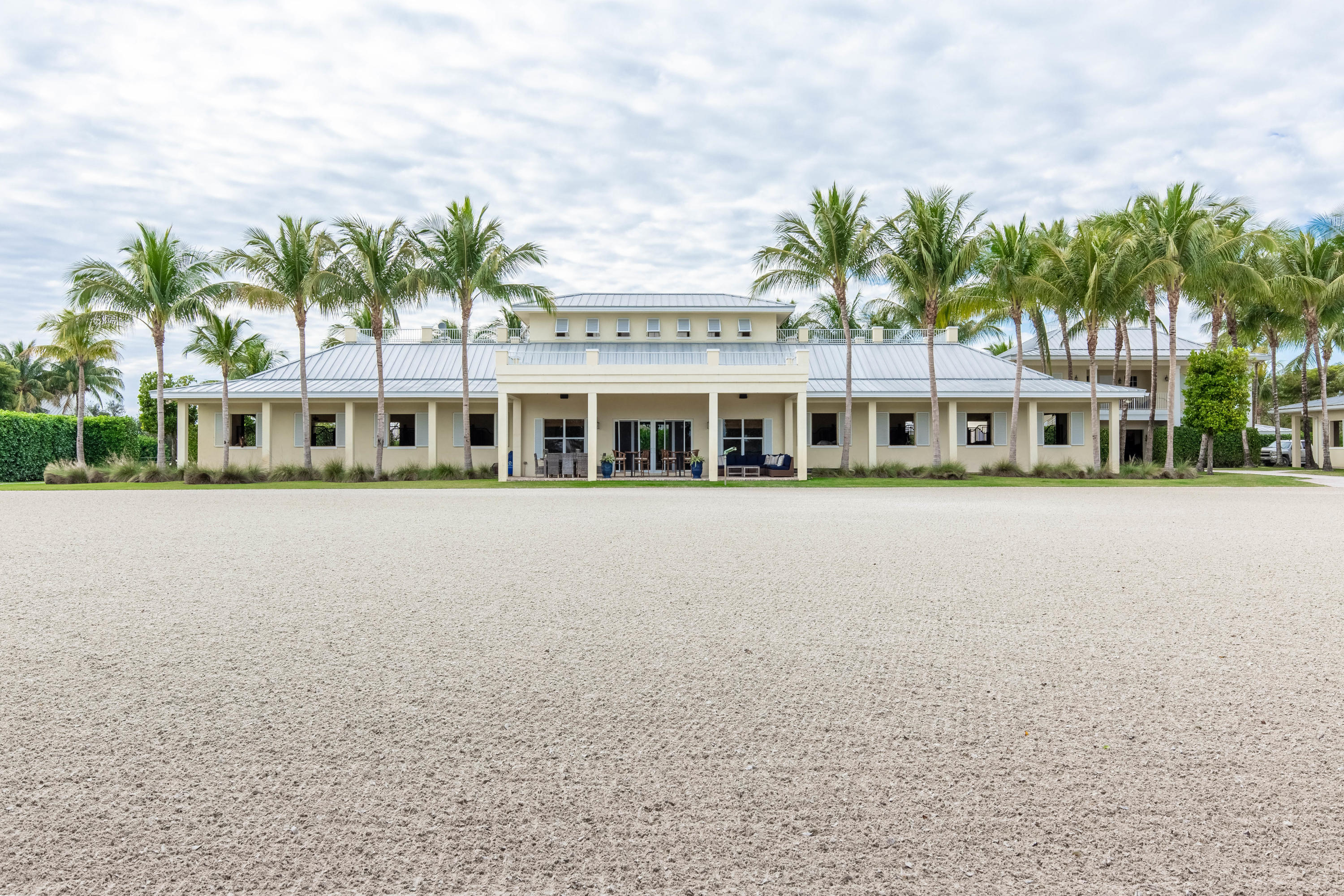 GRAND PRIX VILLAGE SOUTH - Residential