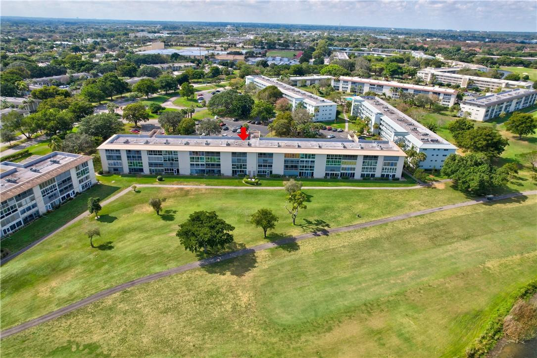 WYNMOOR VILLAGE - Residential