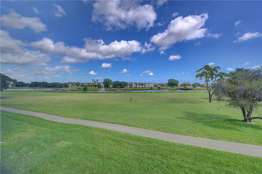WYNMOOR VILLAGE - Residential