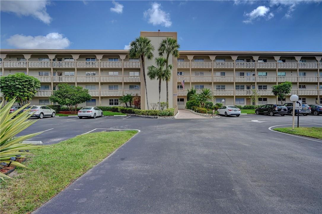 WYNMOOR VILLAGE - Residential