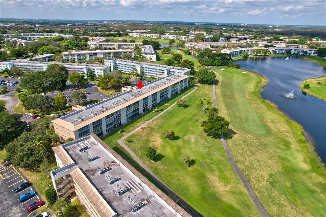 WYNMOOR VILLAGE - Residential