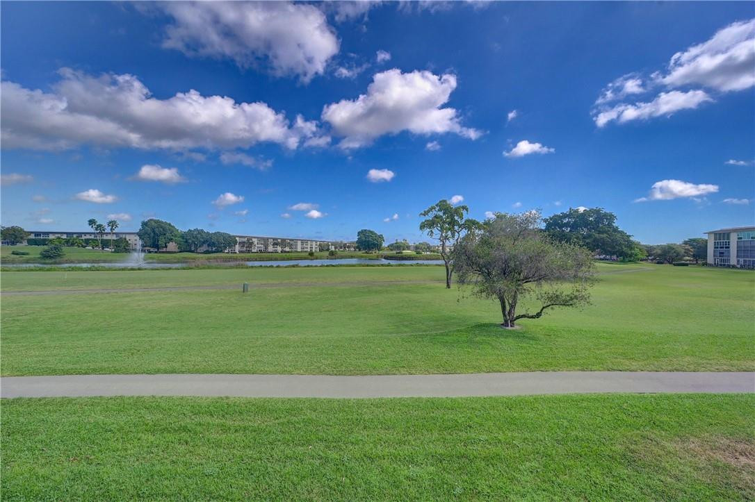 WYNMOOR VILLAGE - Residential