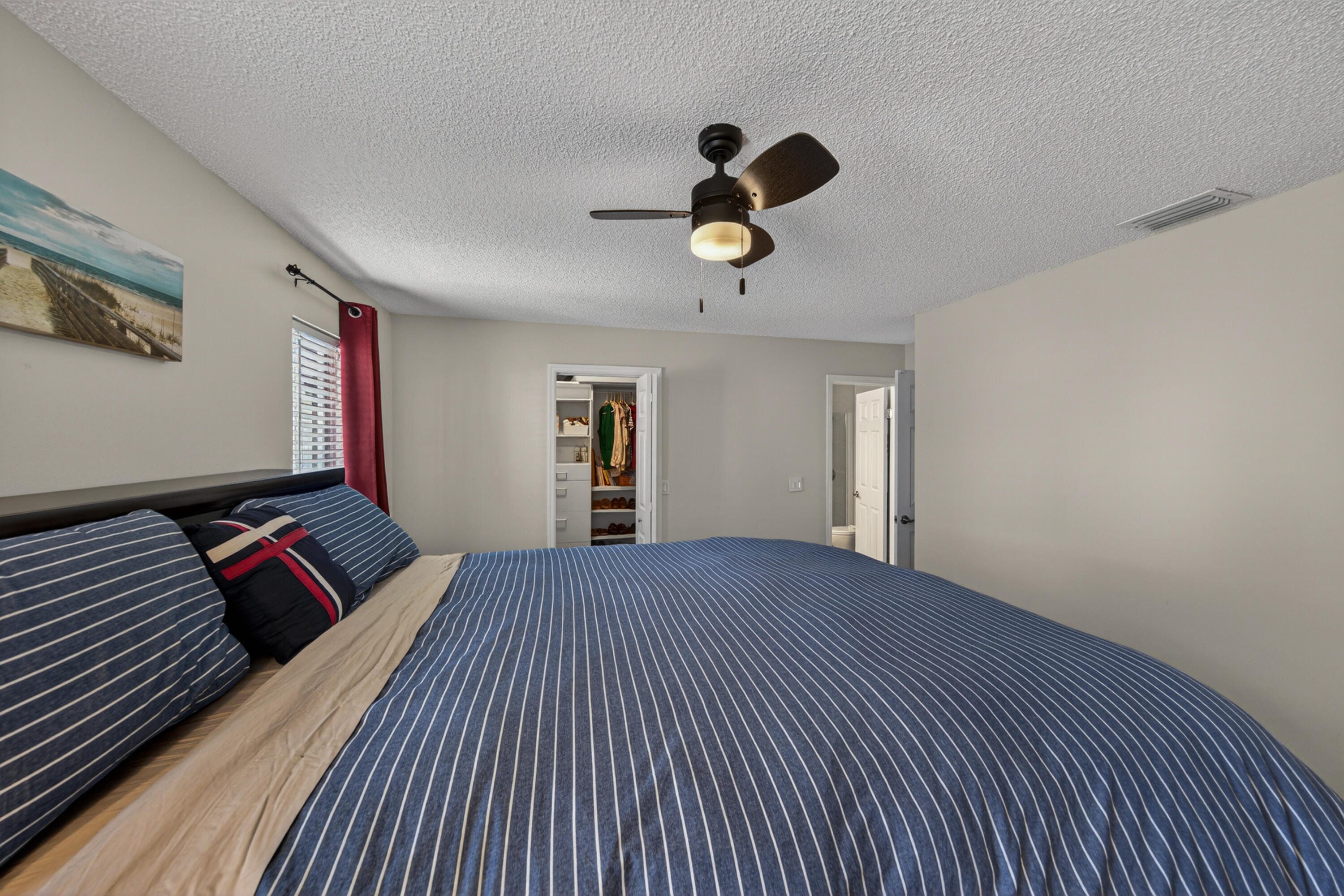 FAMILY HOMES - Residential