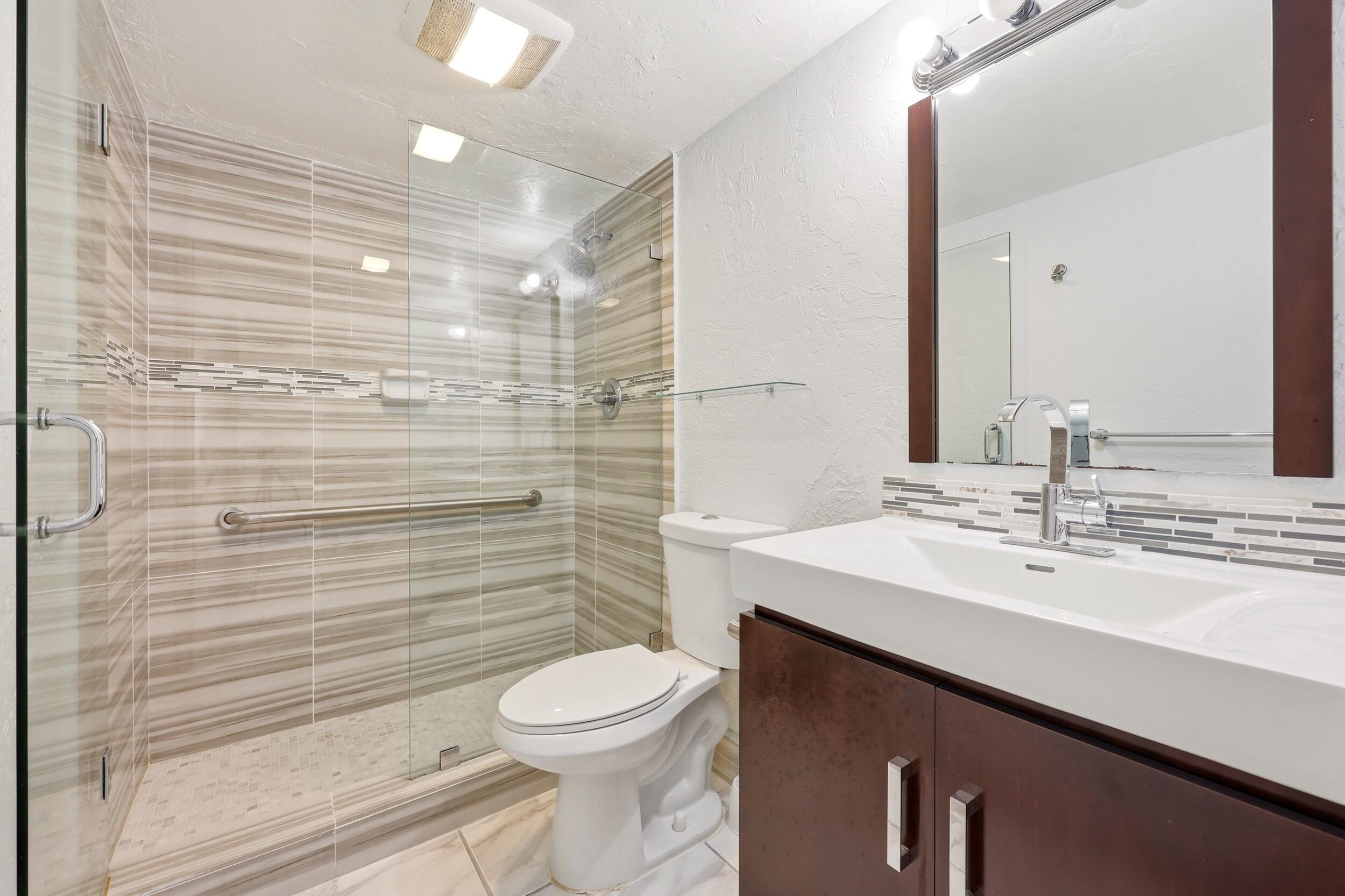 OCEAN VIEW TOWERS CONDO - Residential