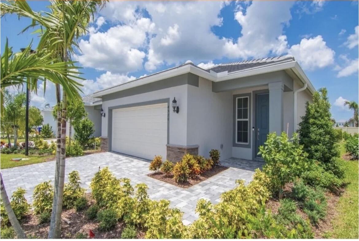 HARBOR ISLE PHASE 1 - Residential Lease