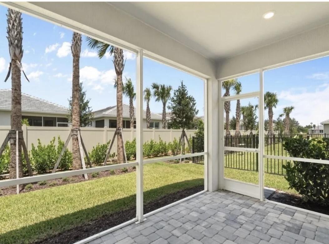 HARBOR ISLE PHASE 1 - Residential Lease
