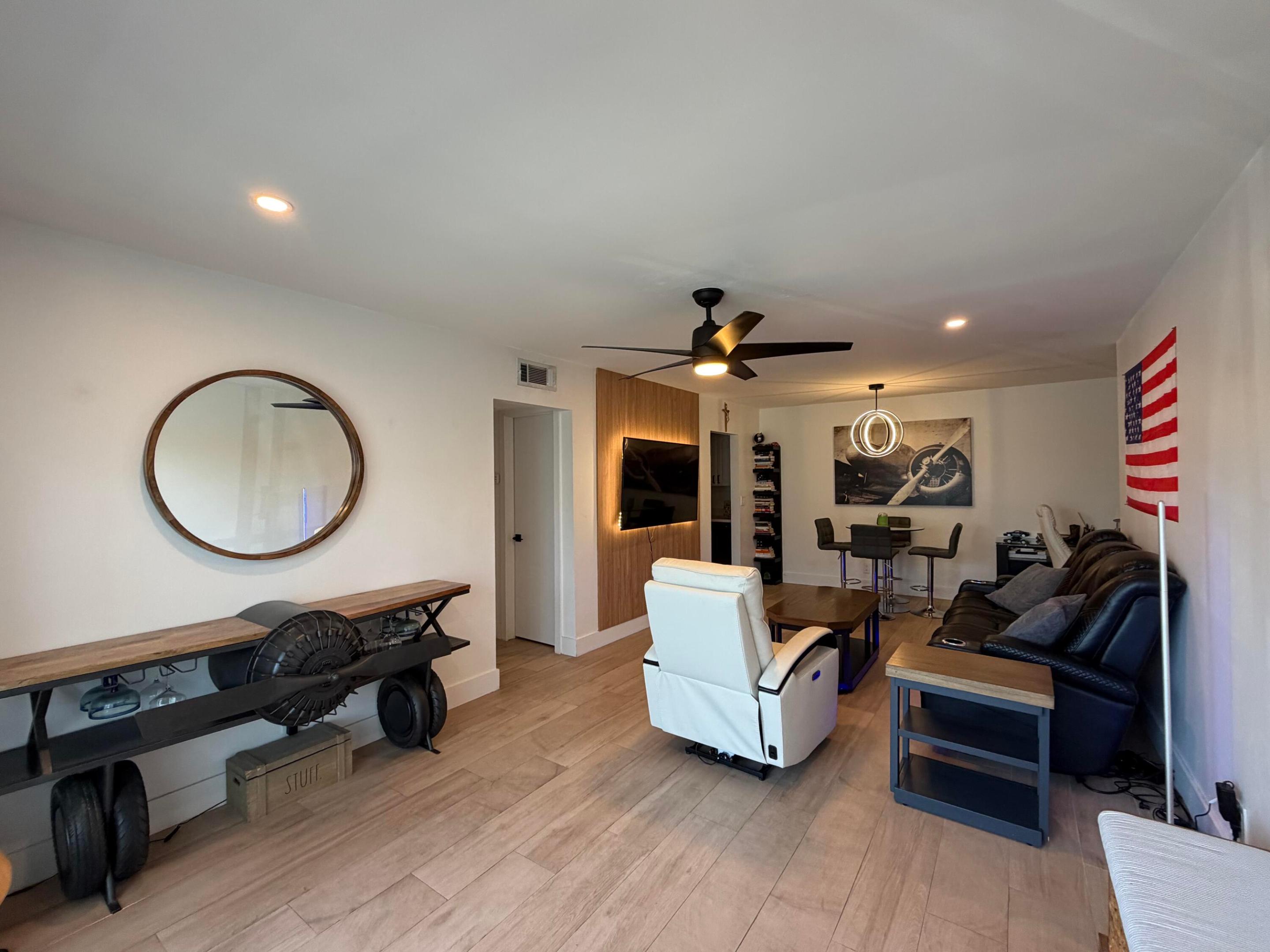CYPRESS CLUB CONDO - Residential