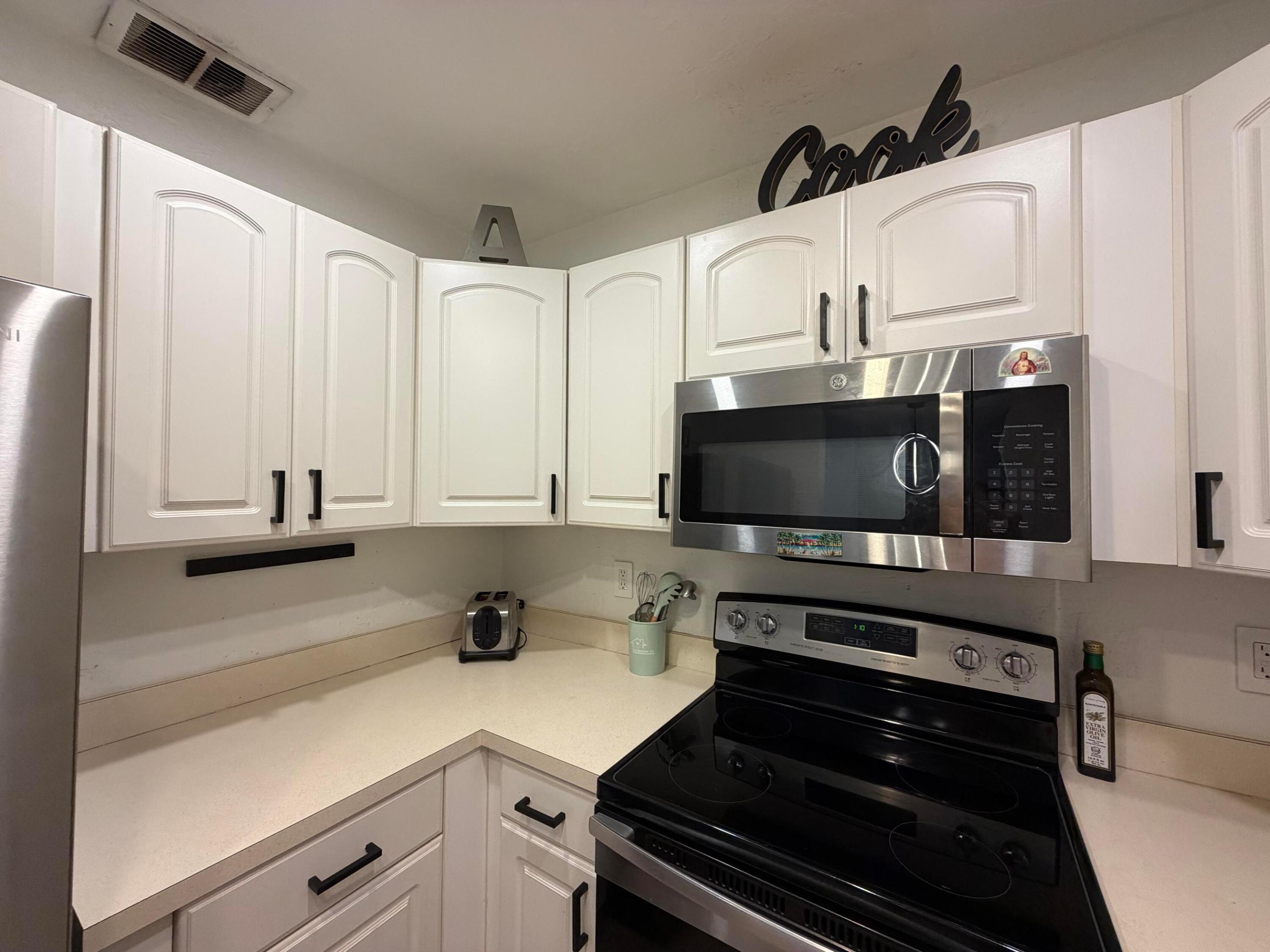 CYPRESS CLUB CONDO - Residential