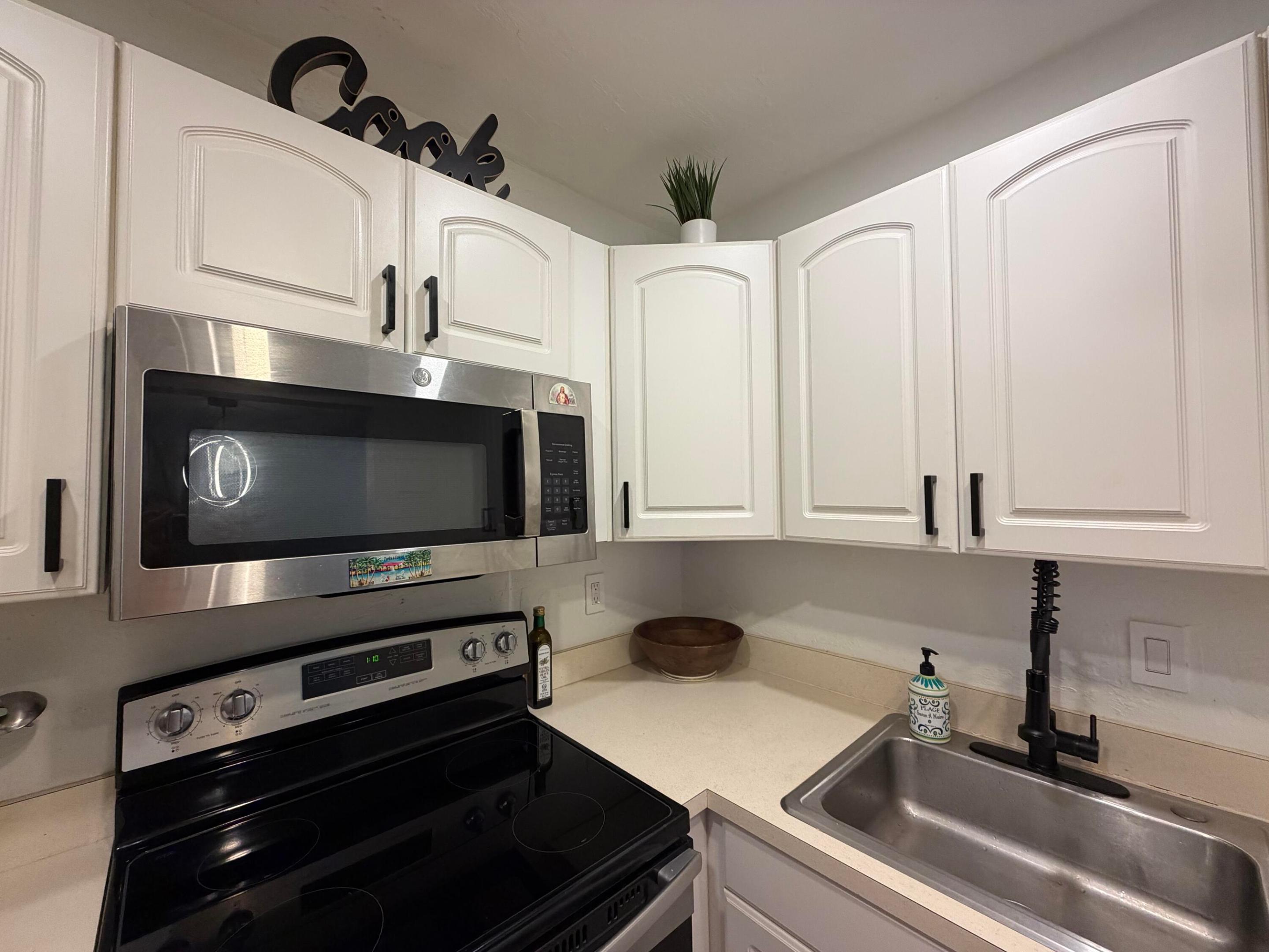 CYPRESS CLUB CONDO - Residential
