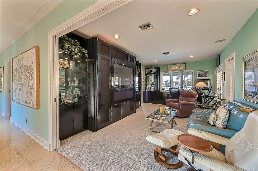 Sunrise Key - Residential