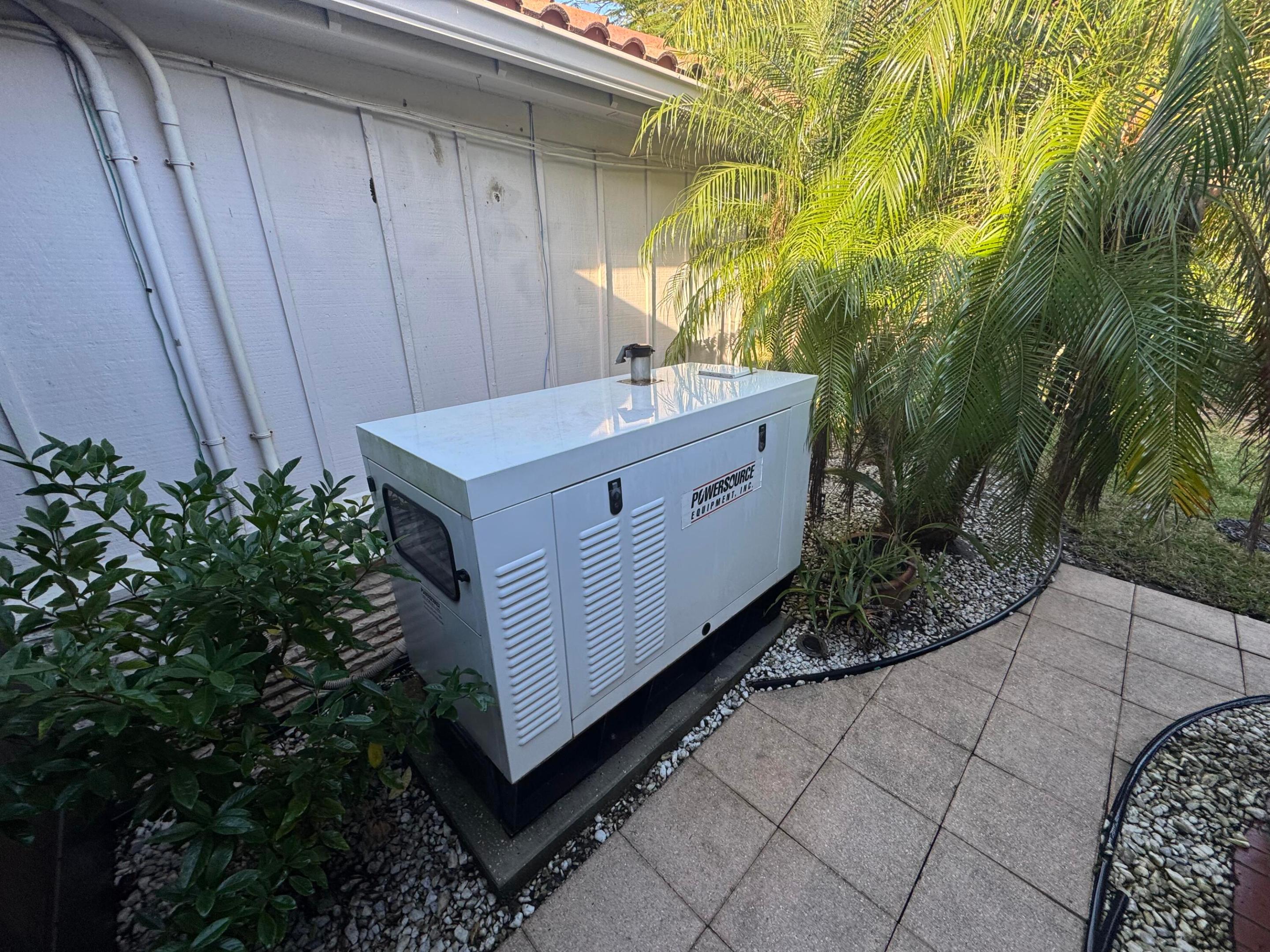 MONTE CARLO COUNTRY CLUB UNIT 1 - Residential