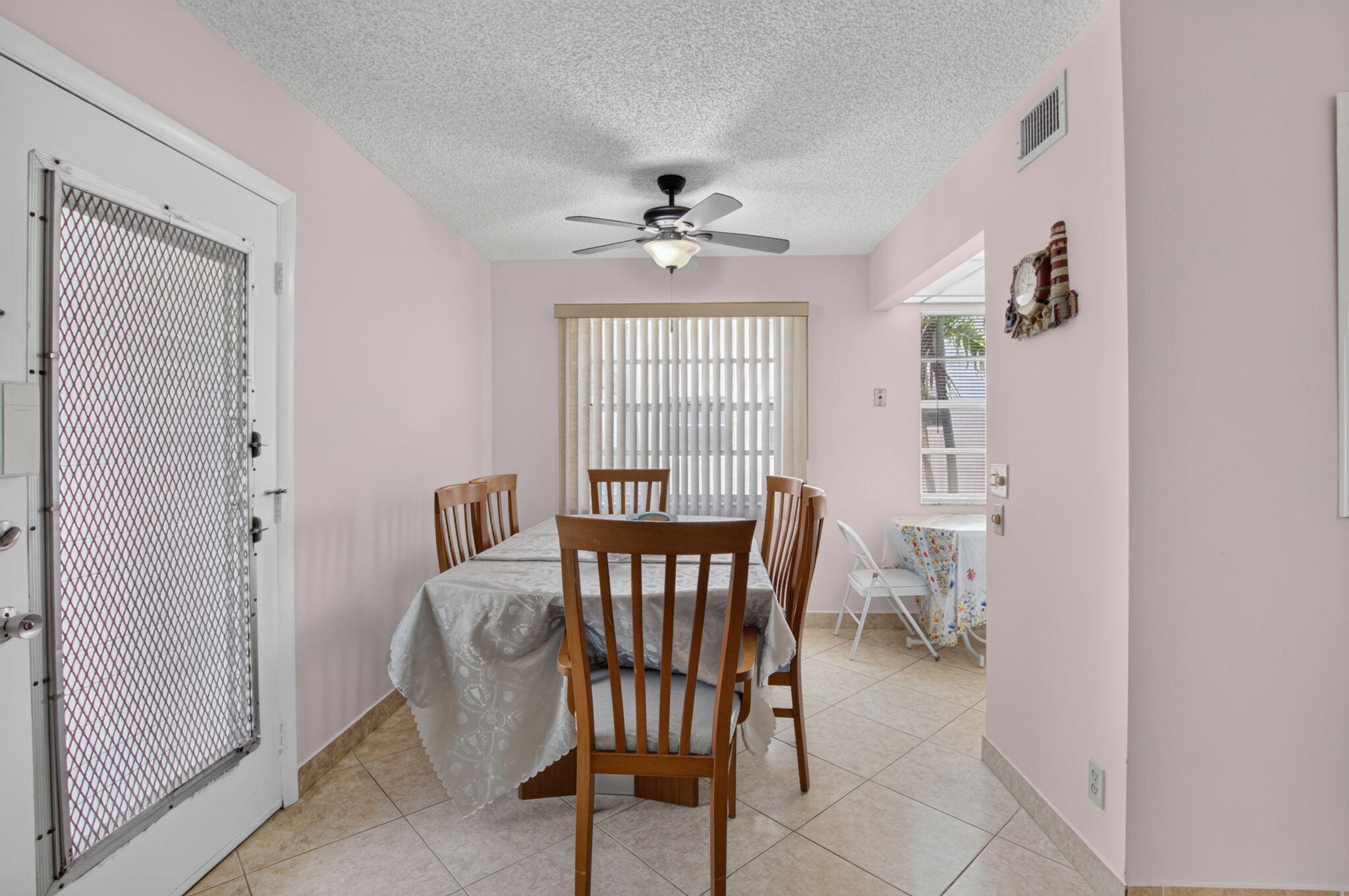 KINGS POINT - Residential