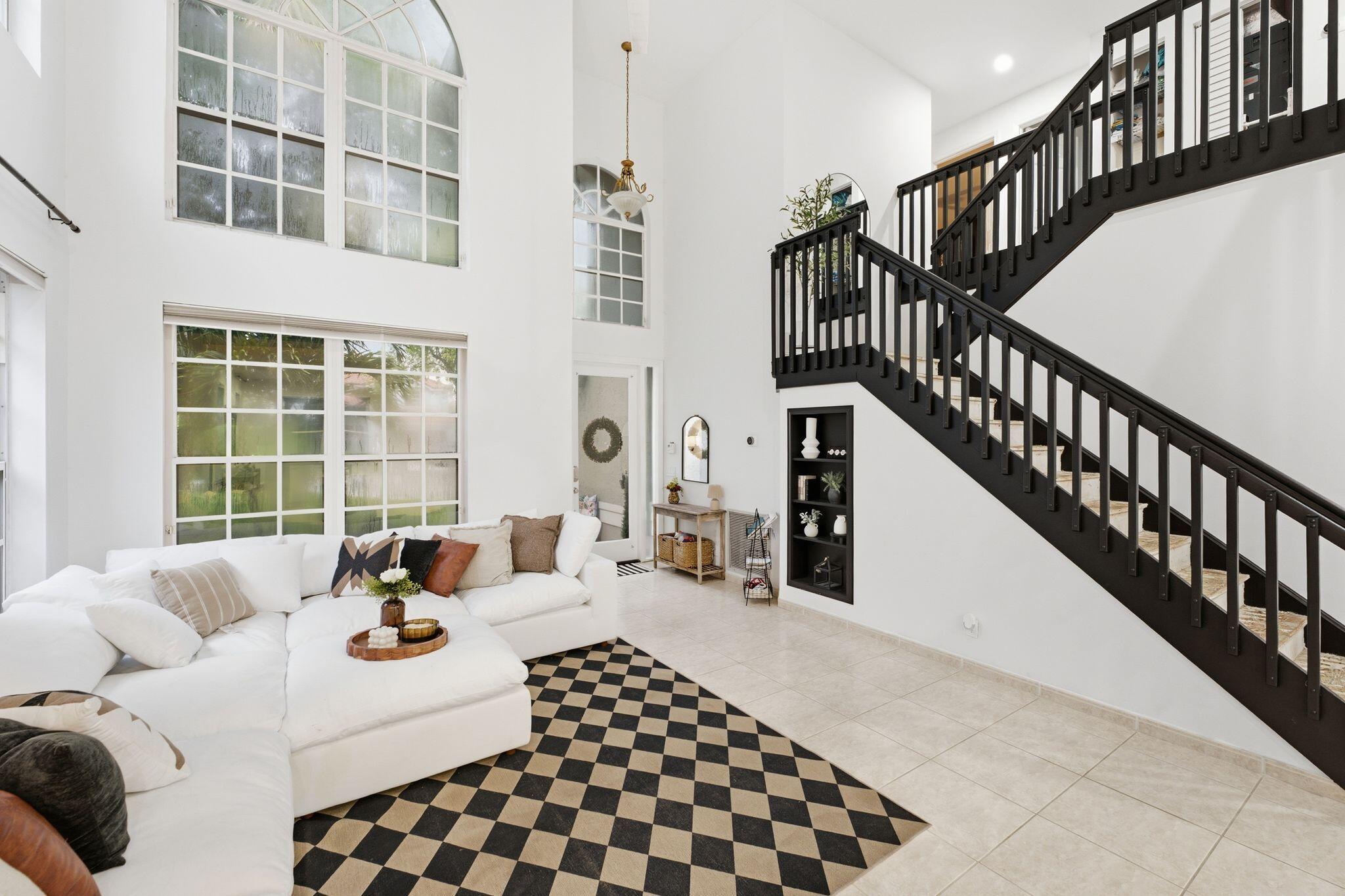 EAGLE CREEK - Residential