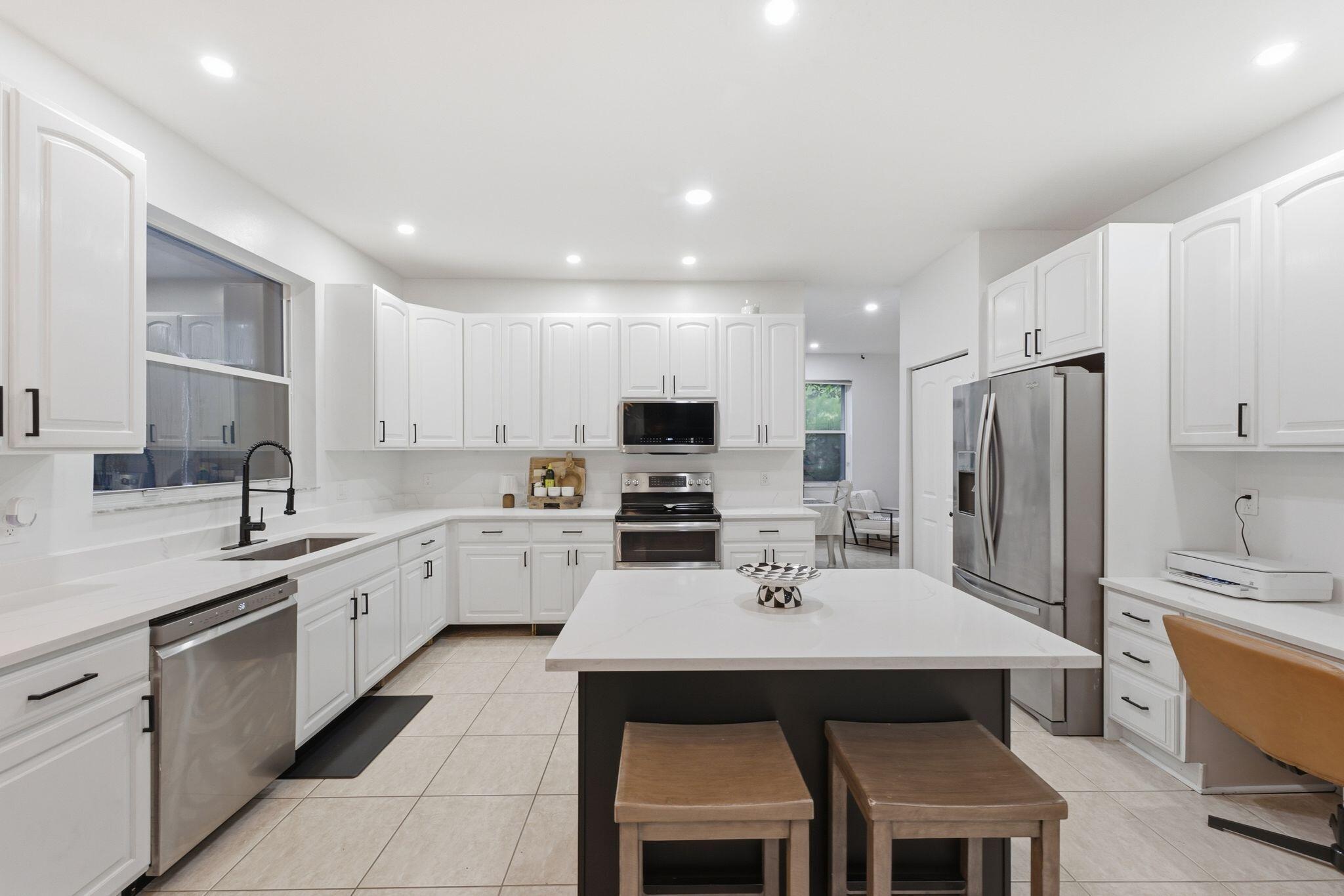 EAGLE CREEK - Residential