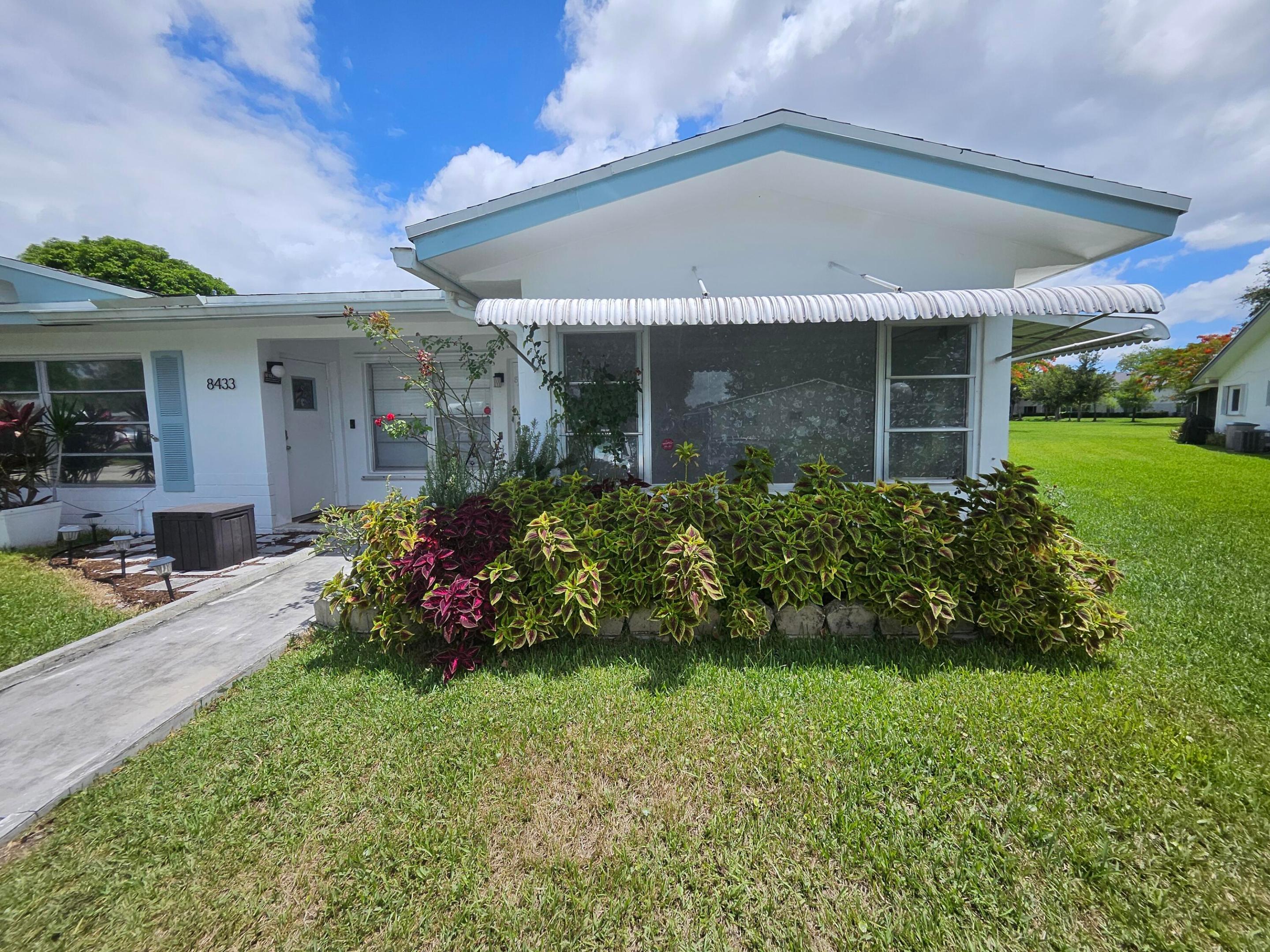 LAUDERDALE WEST CONDO NO IV - Residential