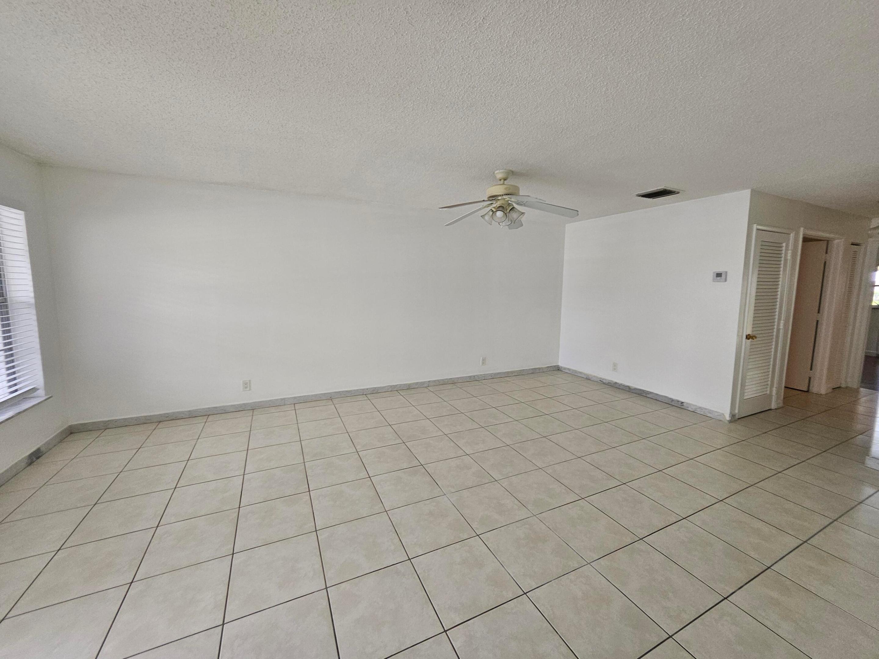 LAUDERDALE WEST CONDO NO IV - Residential