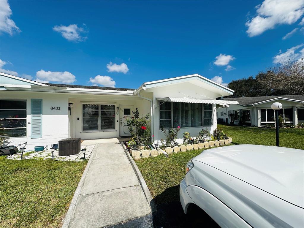 LAUDERDALE WEST CONDO NO IV - Residential
