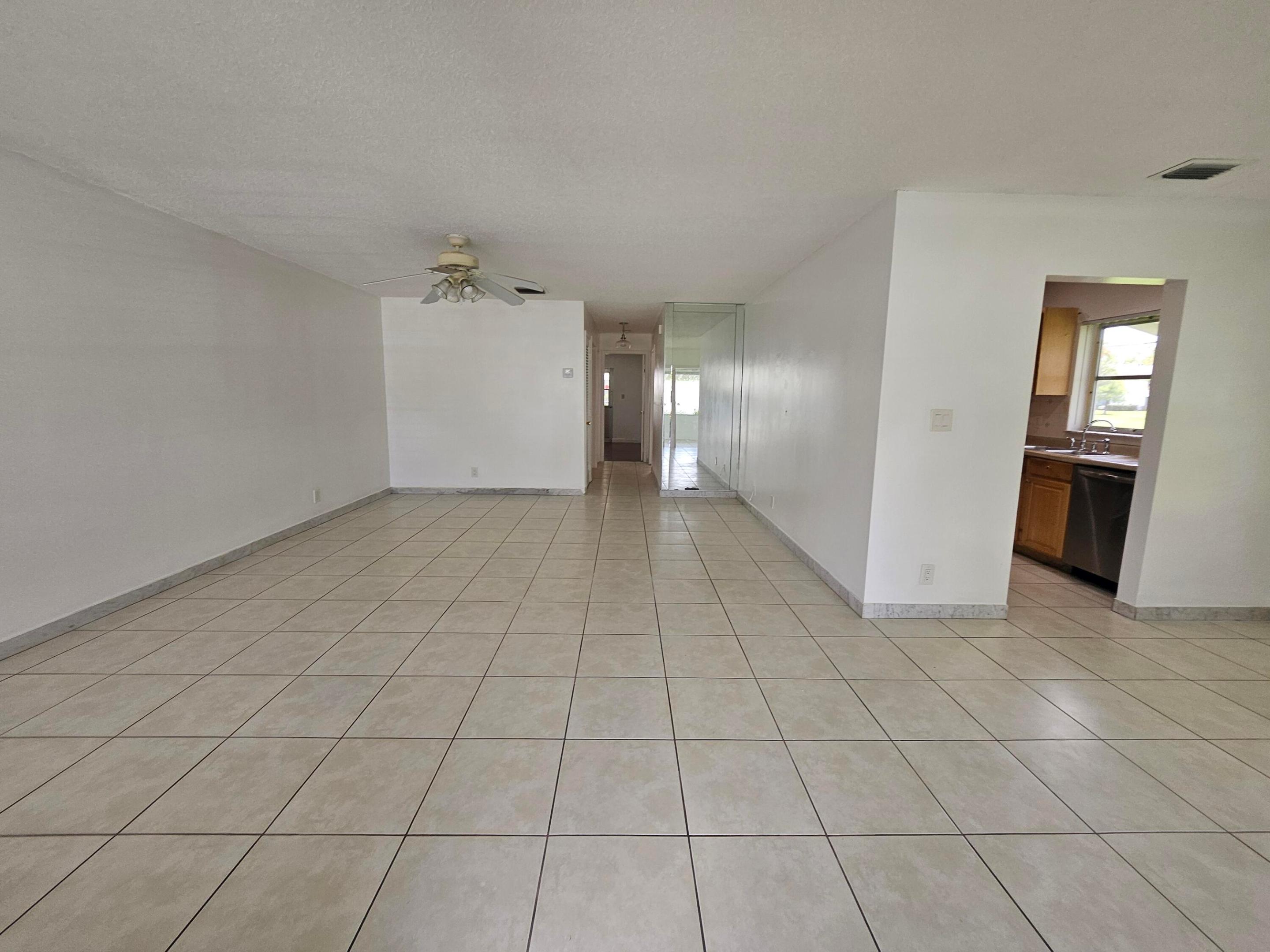 LAUDERDALE WEST CONDO NO IV - Residential