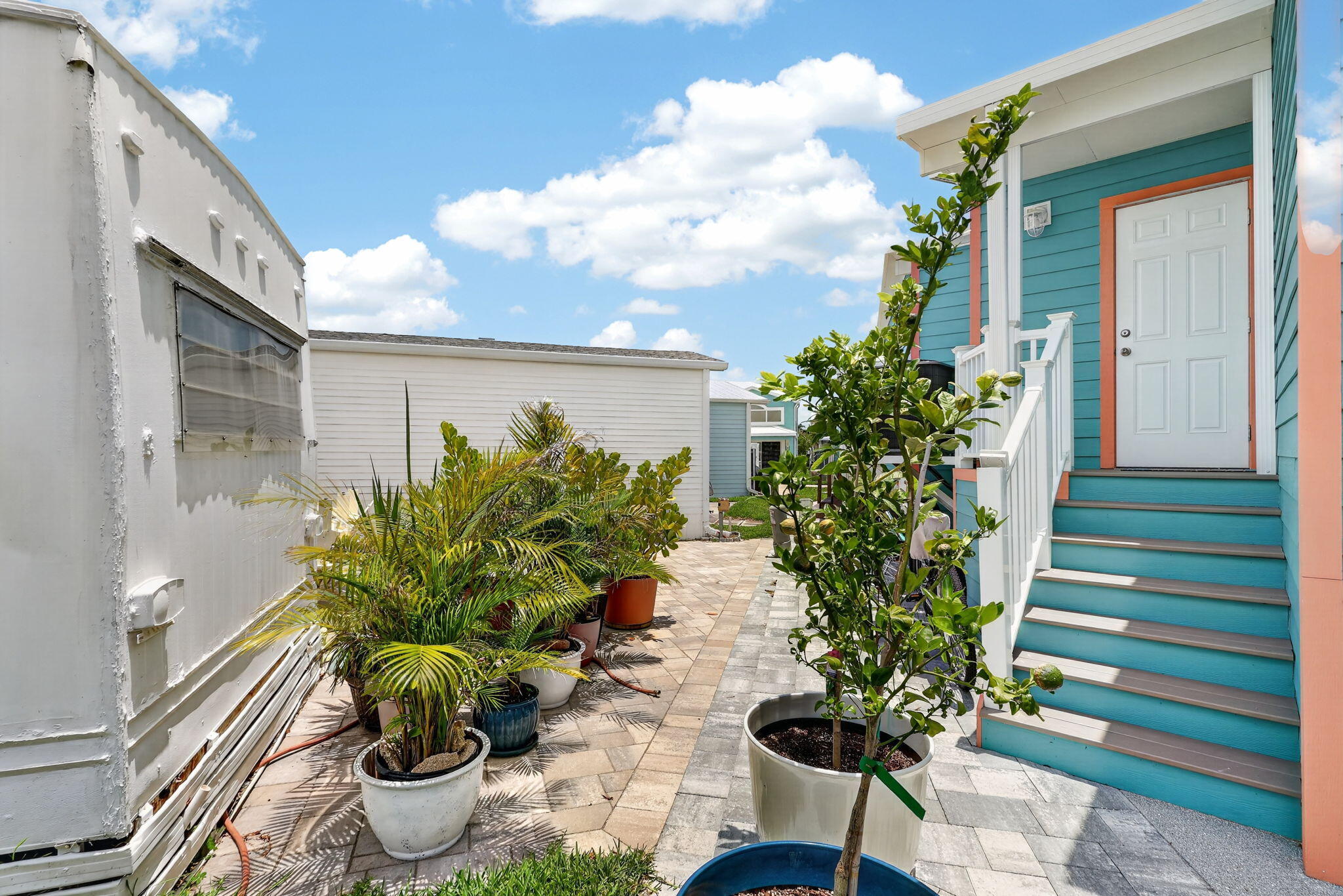 OUTDOOR RESORTS AT NETTLES ISLAND - Residential