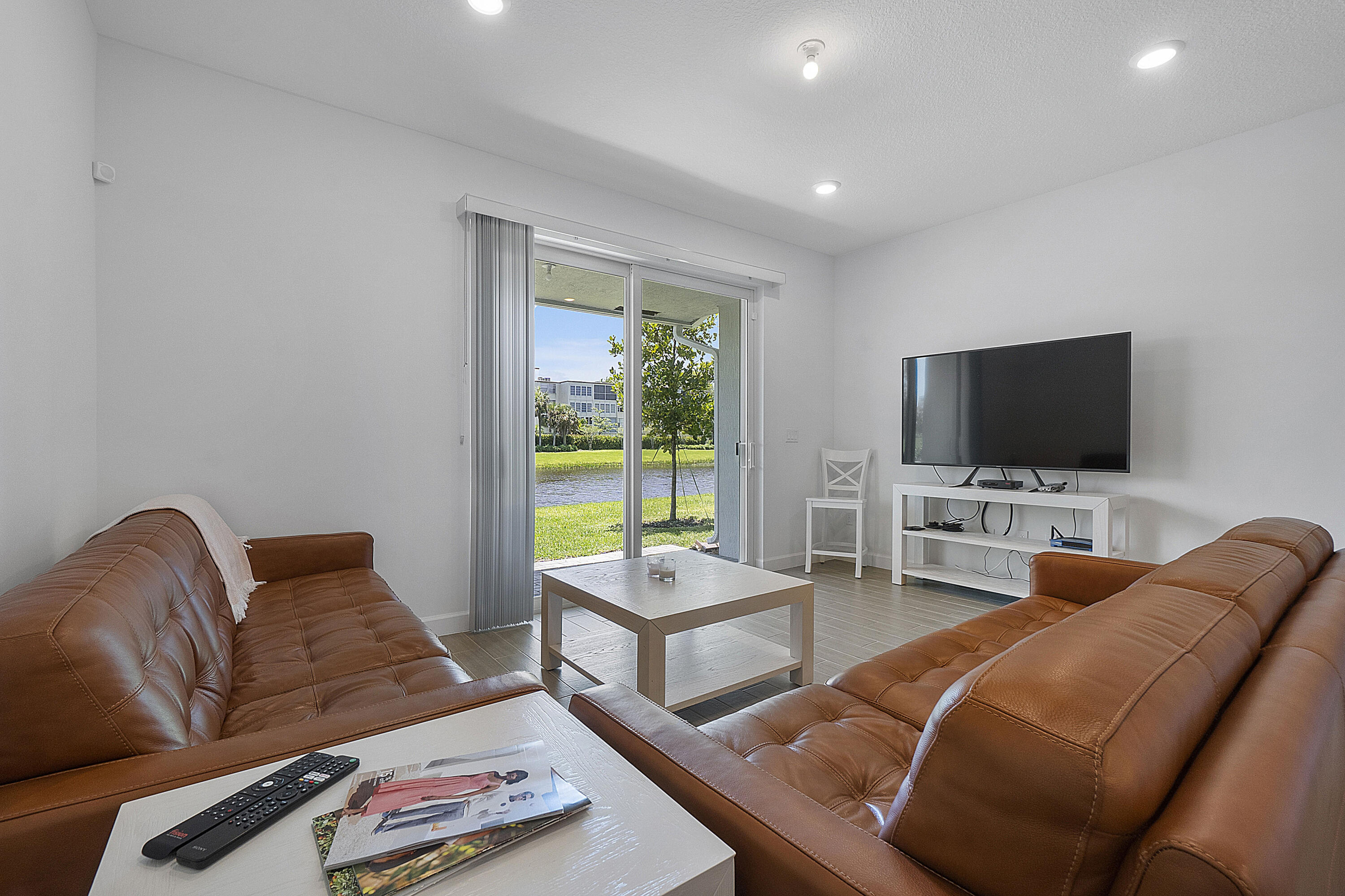 AVALON TRAILS AT VILLAGES OF ORIOLE PUD - Residential Lease