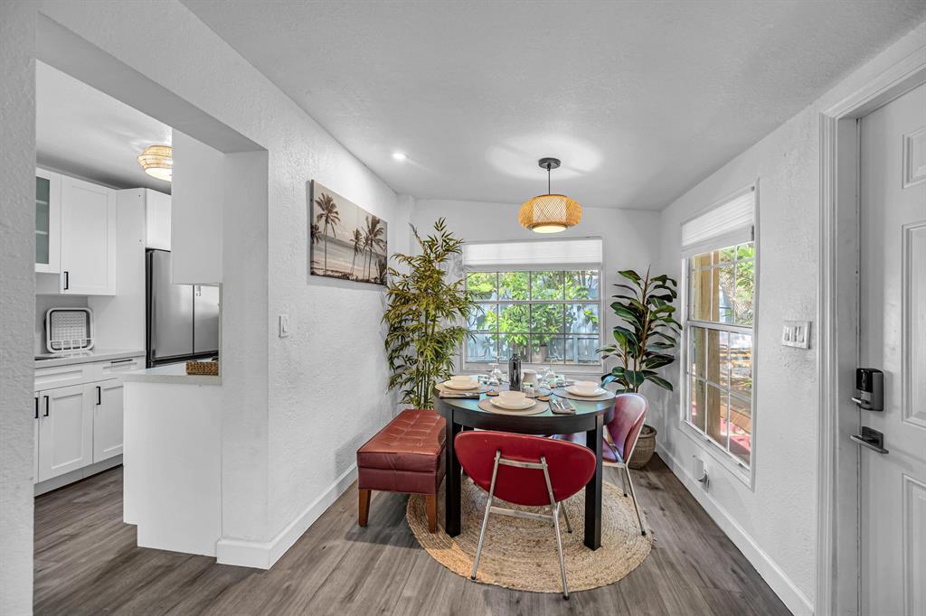 WAVERLY PLACE - Residential Income