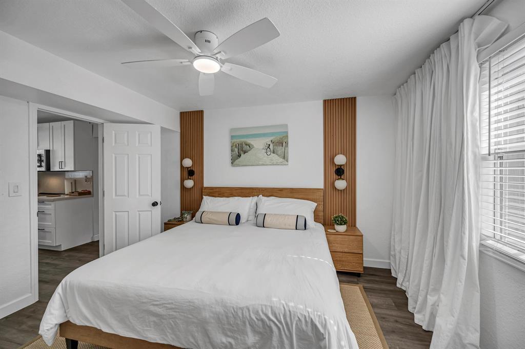 WAVERLY PLACE - Residential Income