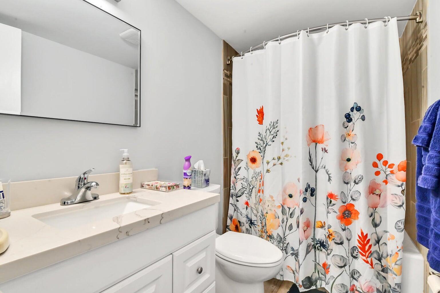 KEN-LEE GARDENS CONDO - Residential