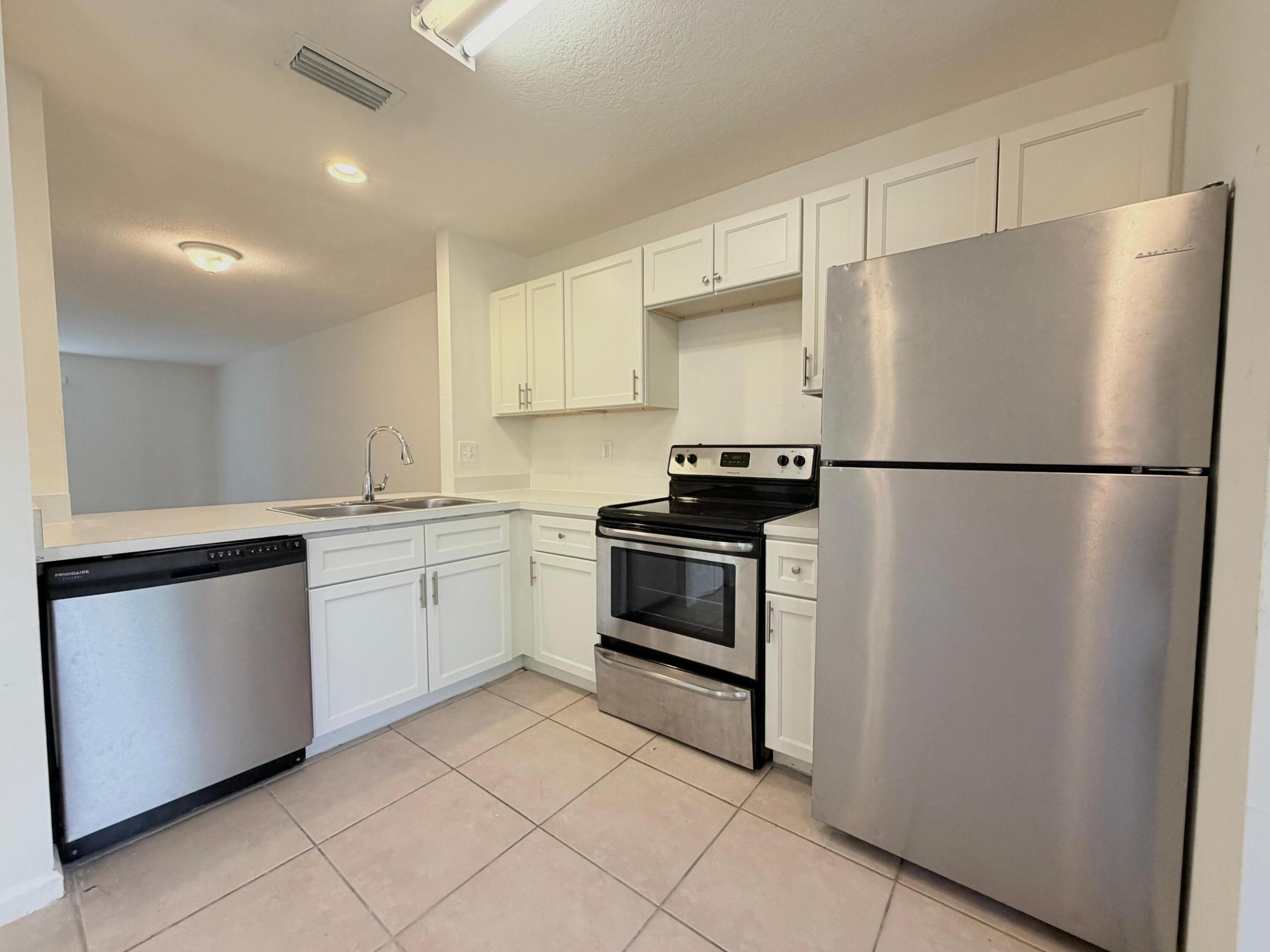 SUMMIT LAKE - Residential Lease