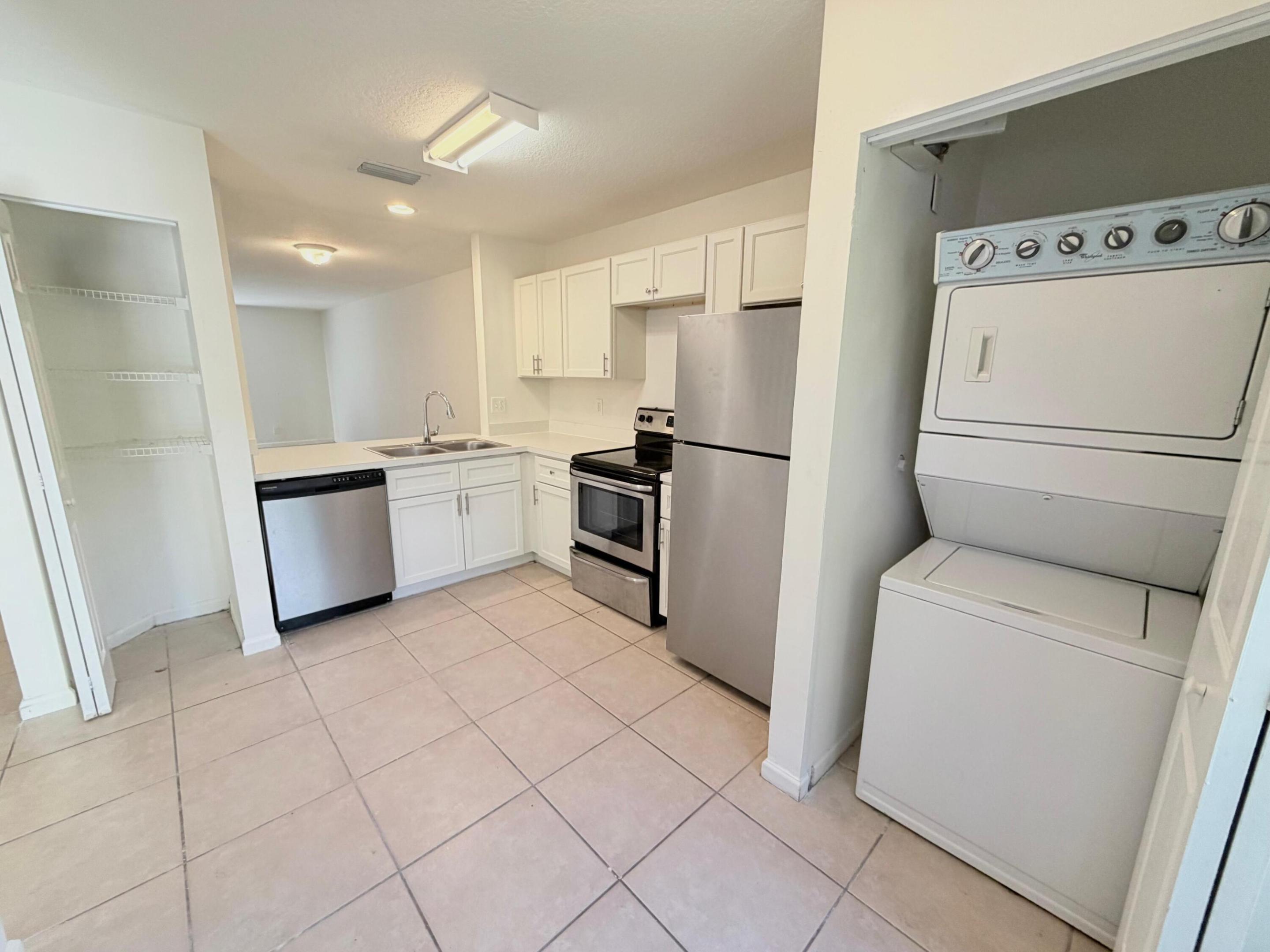 SUMMIT LAKE - Residential Lease
