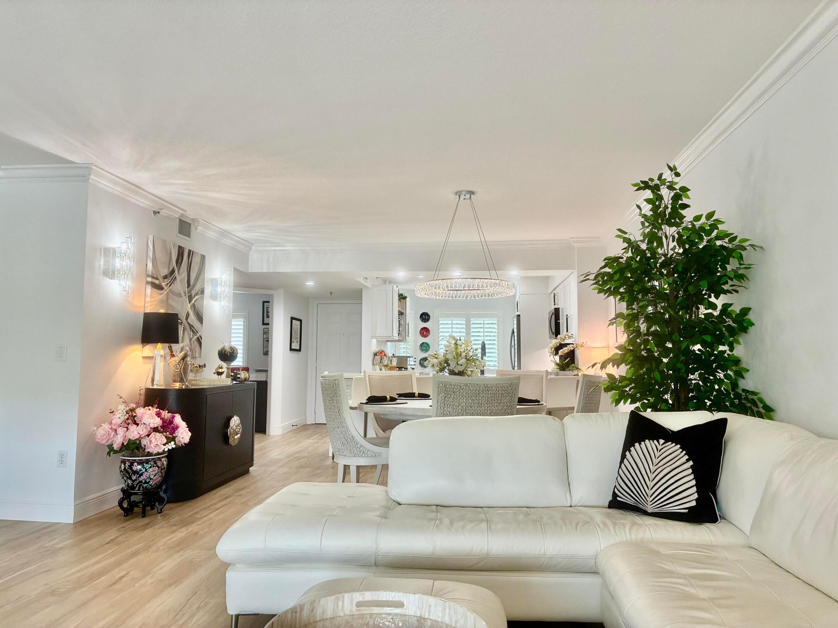 CORAL LAKES/REGAL SHORES NORTH - Residential