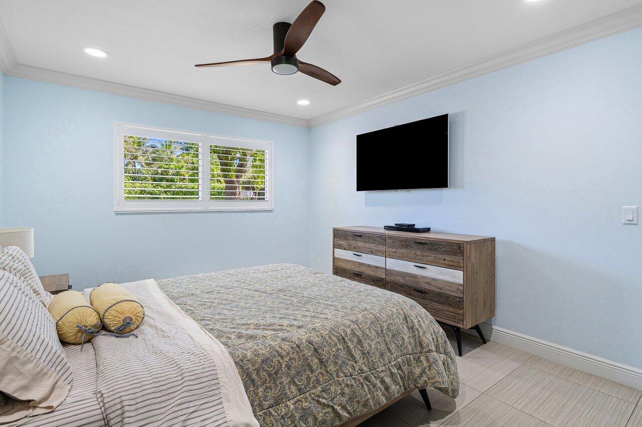 YACHT CLUB - Residential