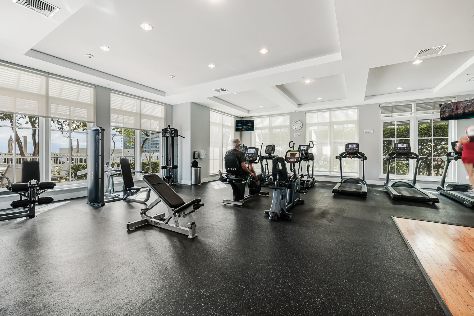 CASA COSTA CONDO - Residential Lease