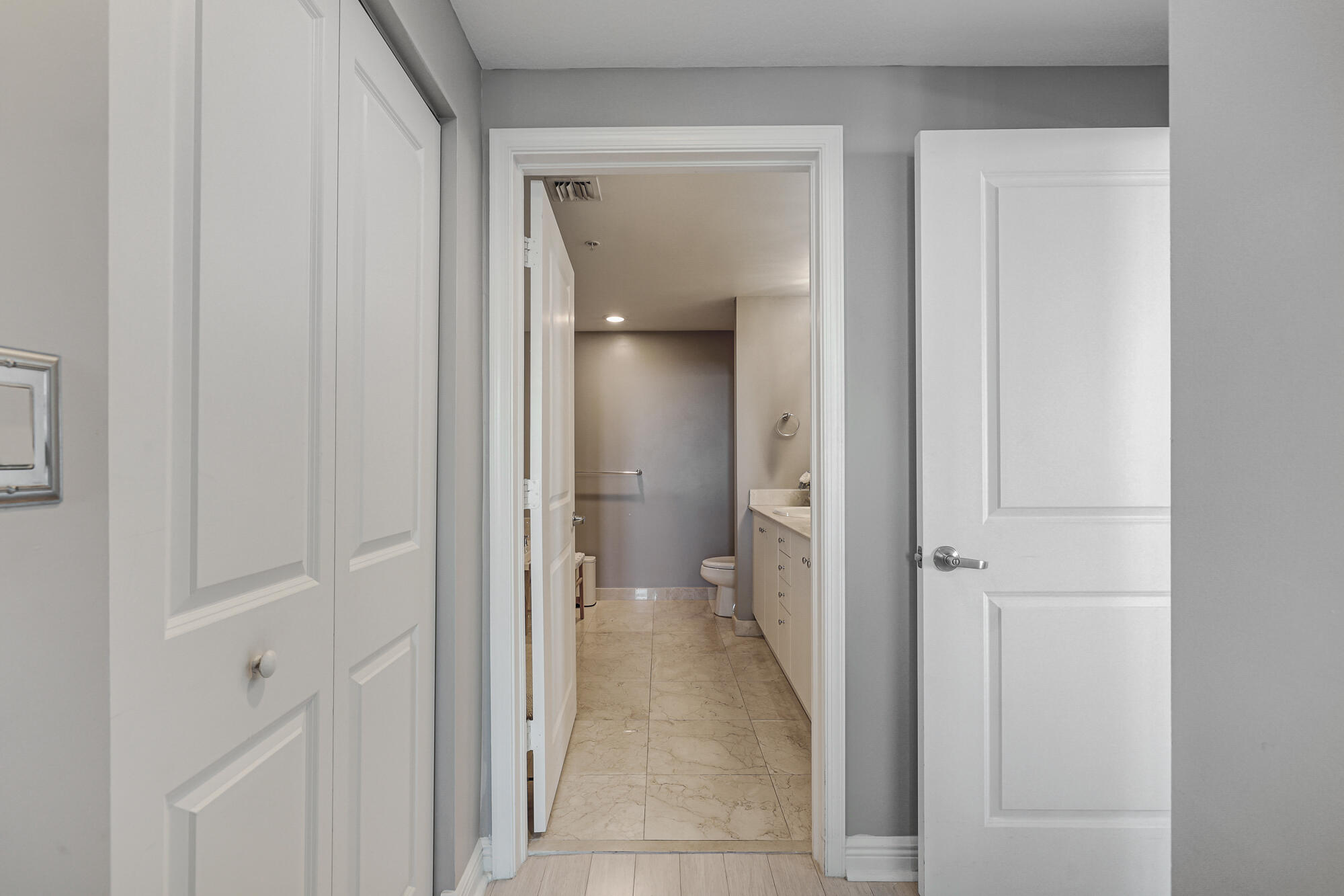CASA COSTA CONDO - Residential Lease