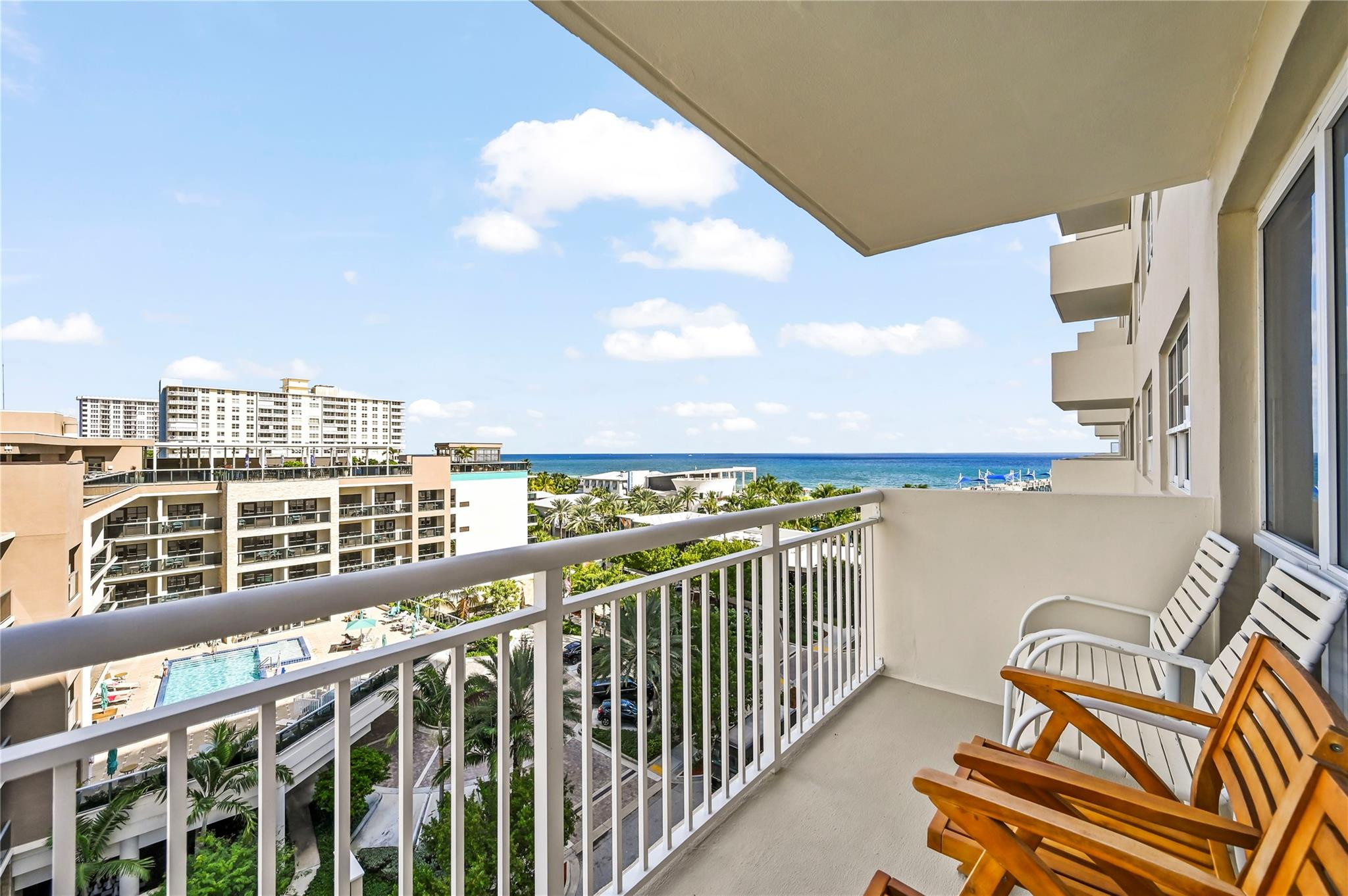 OCEAN MONARCH CONDO - Residential
