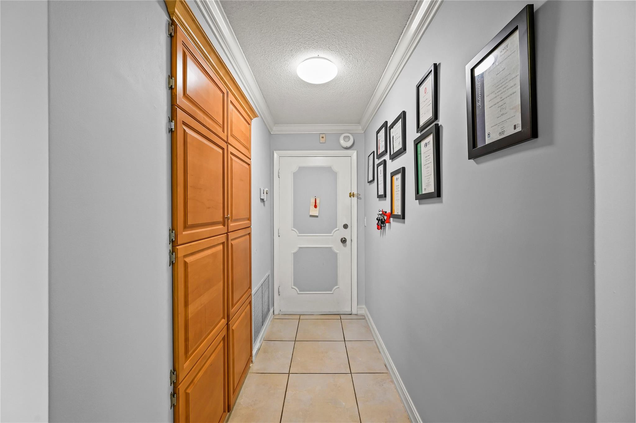 OCEAN MONARCH CONDO - Residential