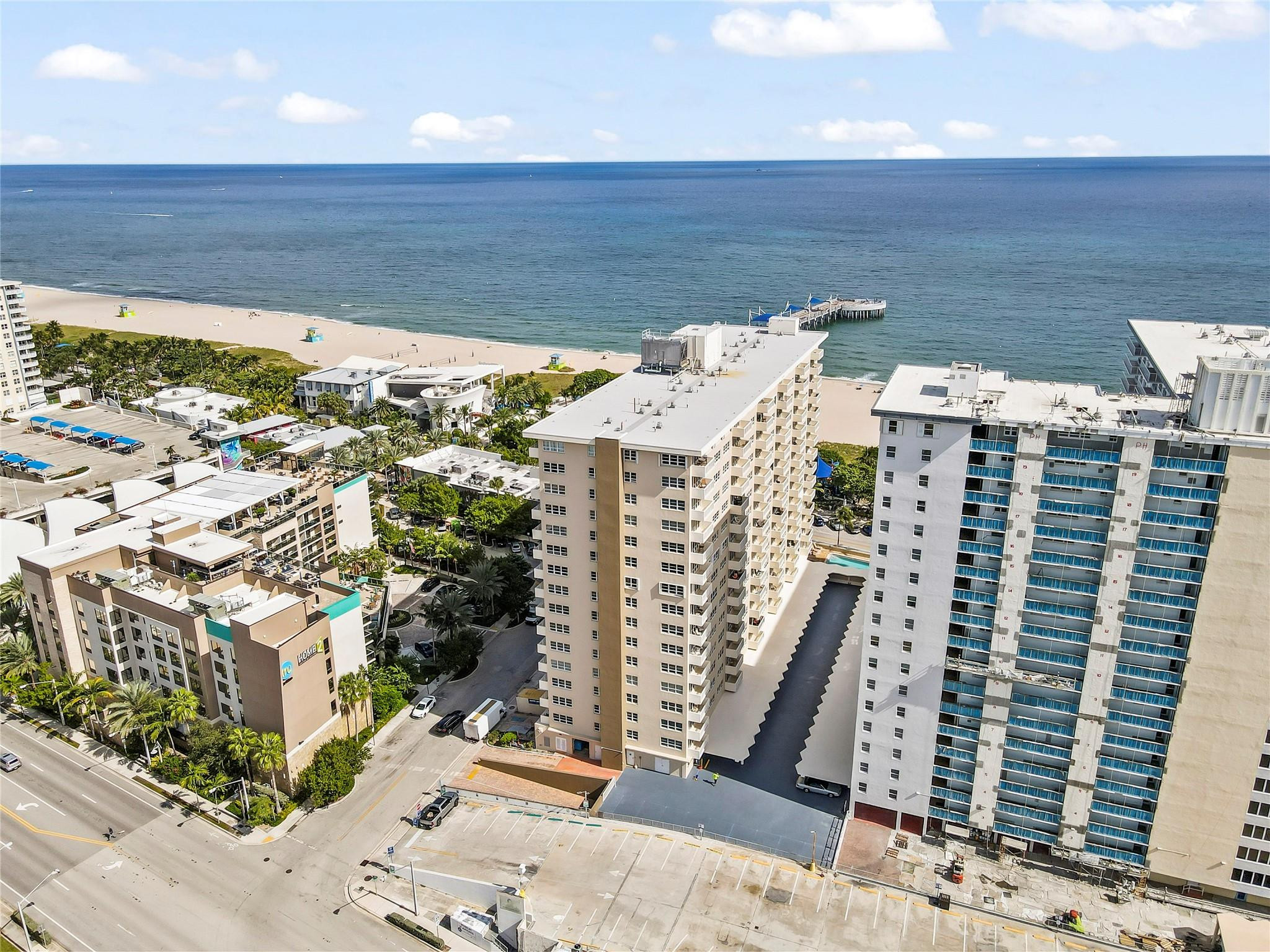 OCEAN MONARCH CONDO - Residential