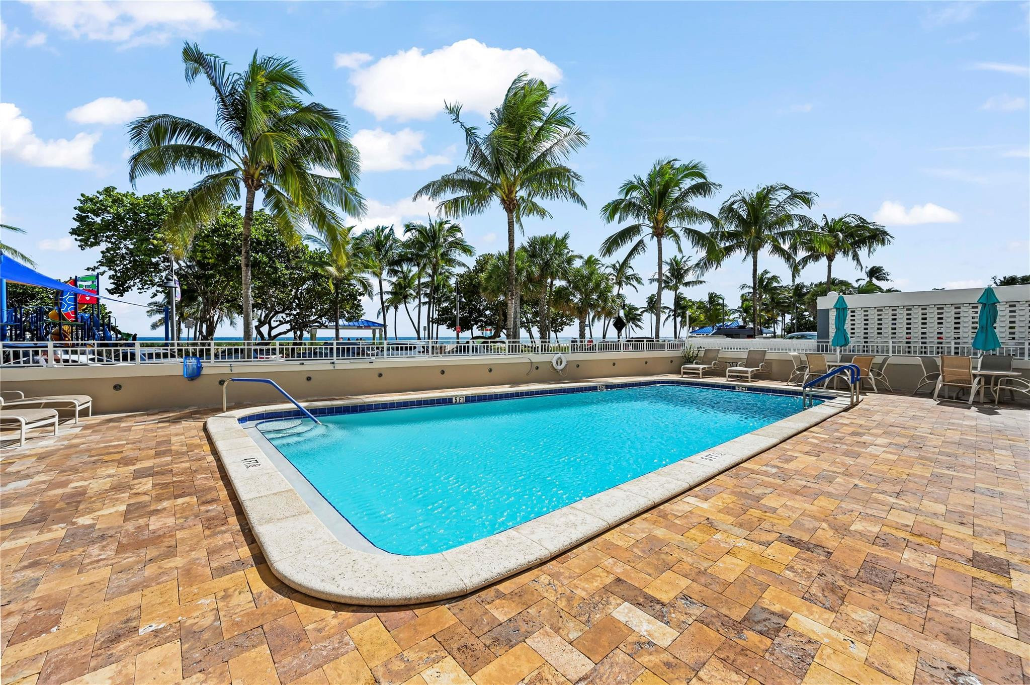 OCEAN MONARCH CONDO - Residential