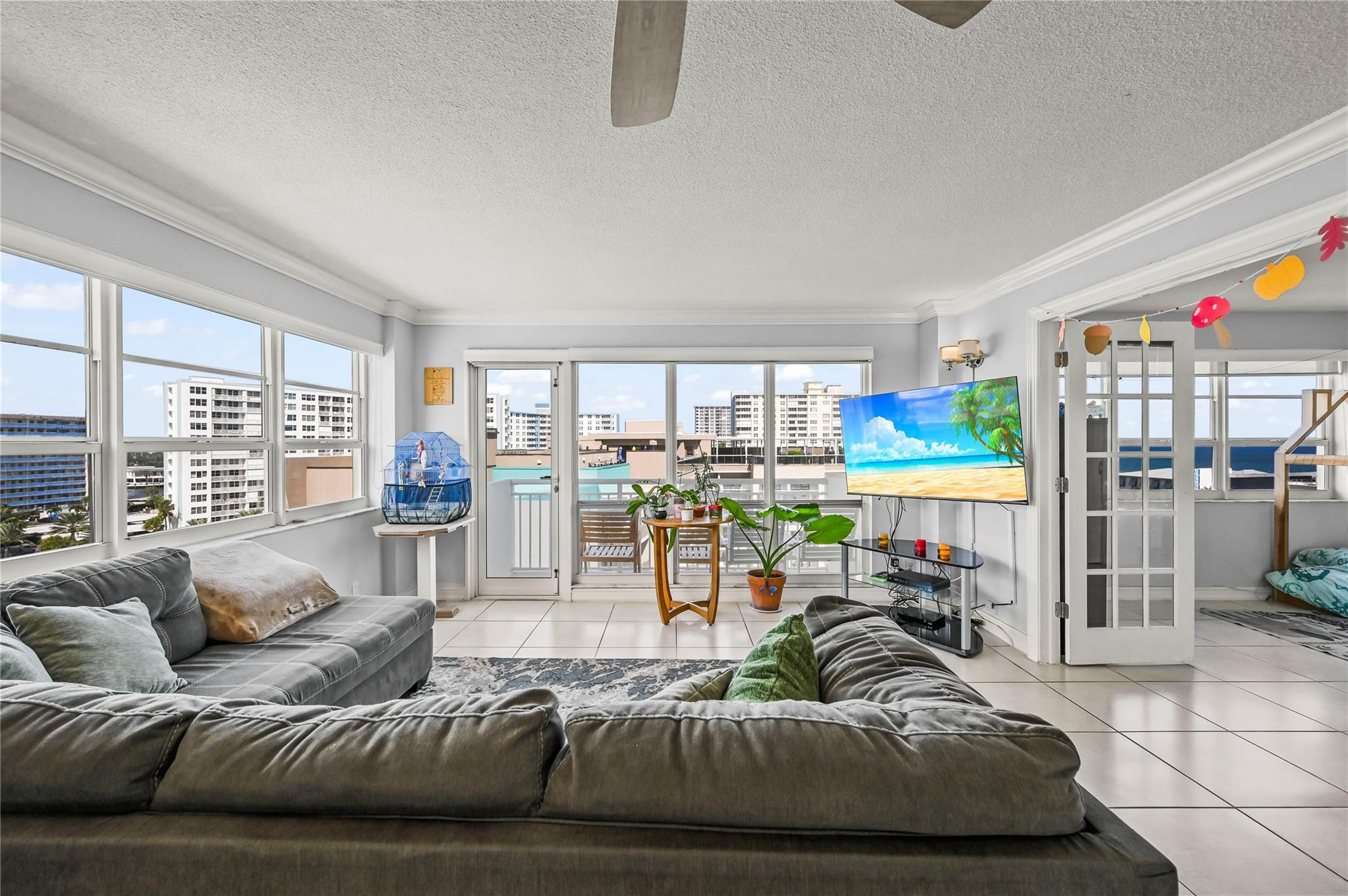 OCEAN MONARCH CONDO - Residential